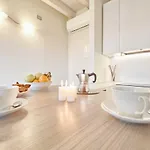 Warda A6 Апартаменты Дезенцано-дель-Гарда