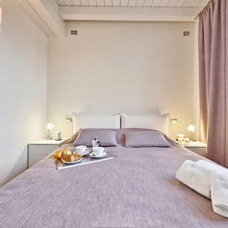 Warda A6 * Desenzano del Garda